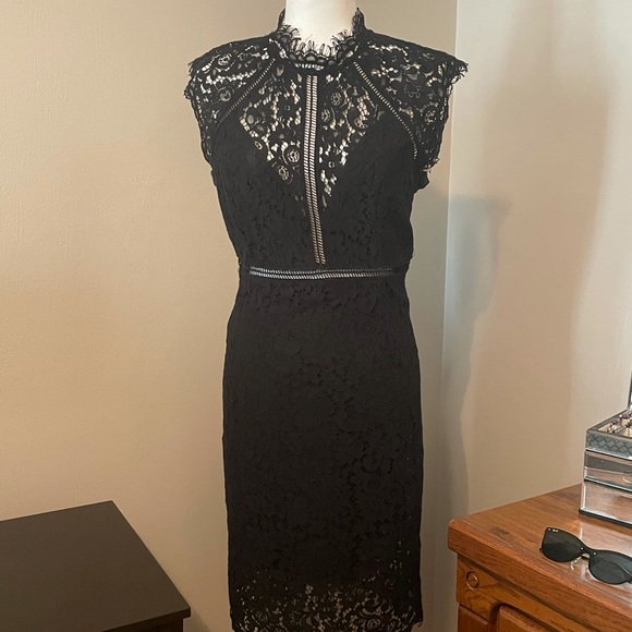 Bardot Sheath Dress, Size 6 - Picture 2 of 5
